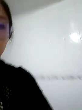 Caroll Luna online show from December 2024 04:23:02 AM