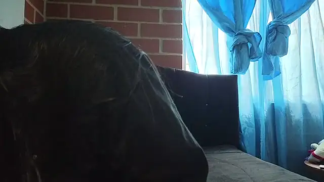 Caroll Luna online show from March 2025 03:18:02 PM