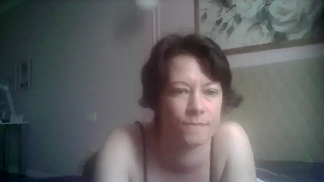 Snapshot of SunElizabeth chatting on July 2026 04:28:01 AM SunElizabeth online show from July 2026 04:28:01 AM