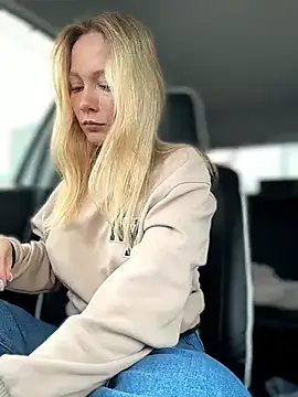 LavenderHot online show from April 2026 01:52:01 AM