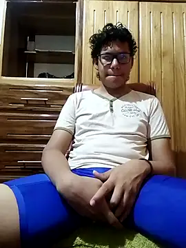 Snapshot of kiol45ty chatting on September 2025 05:24:01 PM kiol45ty online show from September 2025 05:24:01 PM