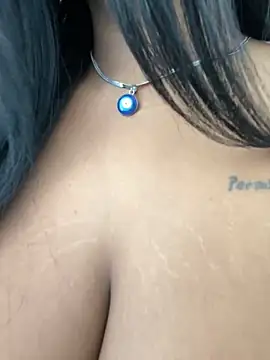 latinababyy online show from December 2024 04:58:01 PM