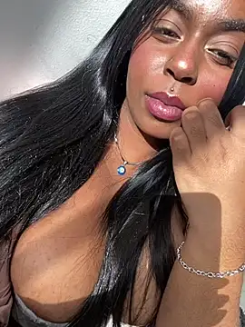 latinababyy online show from December 2024 07:53:02 PM