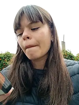 Violeta 12- online show from October 2025 02:59:02 PM