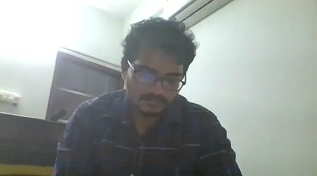 Snapshot of naughtymike0007 chatting on January 2025 08:35:01 AM naughtymike0007 online show from January 2025 08:35:01 AM