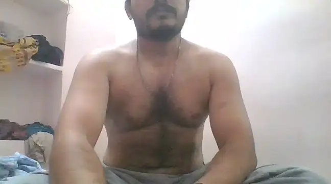 Snapshot of naughtymike0007 chatting on January 2025 01:08:01 PM naughtymike0007 online show from January 2025 01:08:01 PM