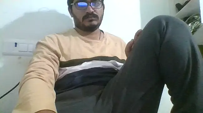 Snapshot of naughtymike0007 chatting on January 2025 03:43:01 AM naughtymike0007 online show from January 2025 03:43:01 AM