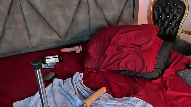 Deiisy Queen online show from January 2025 01:18:02 AM