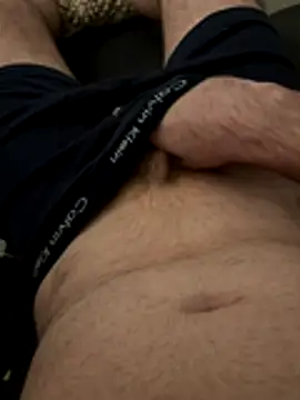 Straightlad95 online show from November 2025 09:48:02 PM