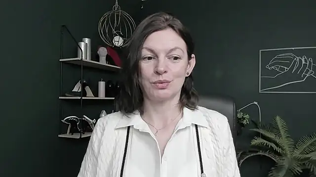 VivianWILD online show from April 2026 06:08:01 AM