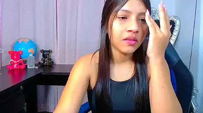 Snapshot of _baby_4u chatting on January 2025 12:31:01 PM baby 4u online show from January 2025 12:31:01 PM
