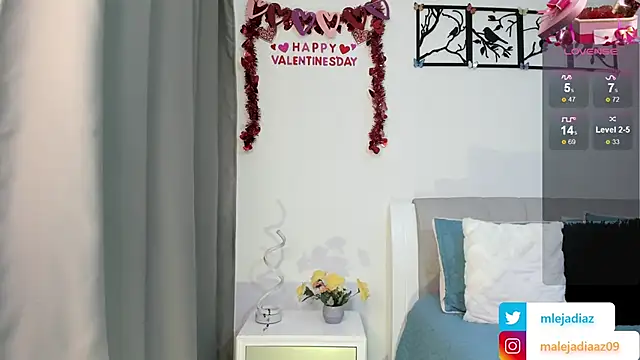 Snapshot of MalejaDiaz_ chatting on February 2025 03:47:02 PM MalejaDiaz online show from February 2025 03:47:02 PM