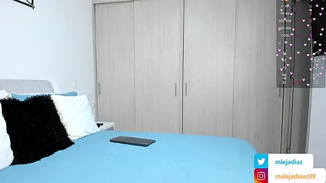 Snapshot of MalejaDiaz_ chatting on February 2025 12:37:01 AM MalejaDiaz online show from February 2025 12:37:01 AM