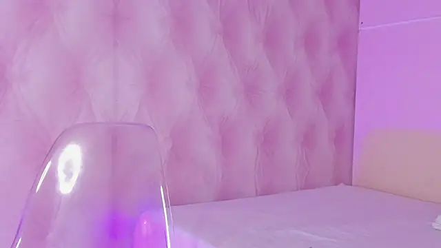 Hilary-banks online show from February 2025 07:50:01 AM