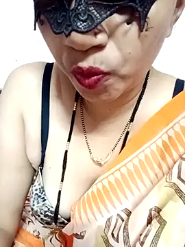 Snapshot of Hotanita99 chatting on March 2025 12:58:02 PM Hotanita99 online show from March 2025 12:58:02 PM