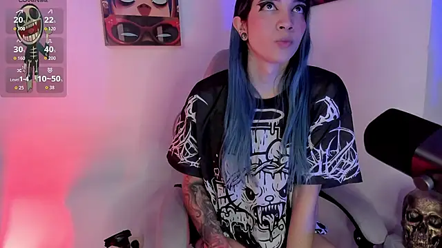 Snapshot of sofi_pretty_uwu- chatting on May 2026 01:45:01 AM sofi pretty uwu- online show from May 2026 01:45:01 AM