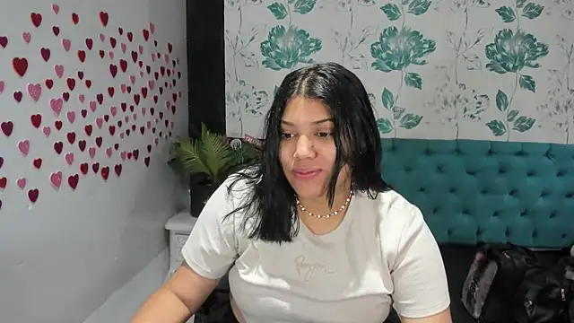 Snapshot of LindaBreeS chatting on February 2025 02:16:01 PM LindaBreeS online show from February 2025 02:16:01 PM