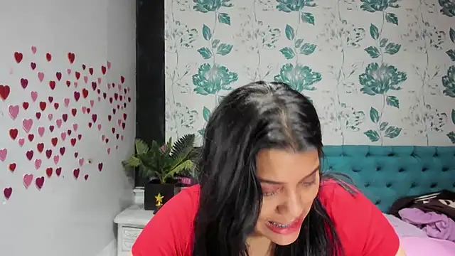 Snapshot of LindaBreeS chatting on March 2025 08:05:01 PM LindaBreeS online show from March 2025 08:05:01 PM