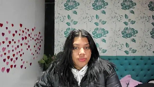 Snapshot of LindaBreeS chatting on March 2025 02:40:01 PM LindaBreeS online show from March 2025 02:40:01 PM