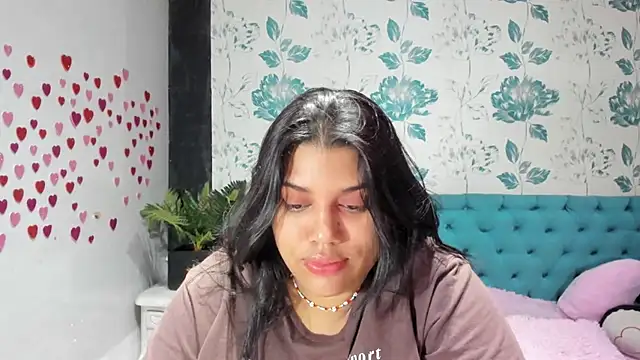 Snapshot of LindaBreeS chatting on March 2025 09:31:02 PM LindaBreeS online show from March 2025 09:31:02 PM