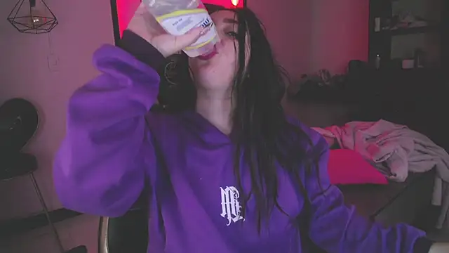 Andrea Ramos online show from December 2024 09:28:02 AM