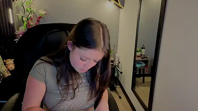 almma shy online show from October 2025 03:21:01 PM