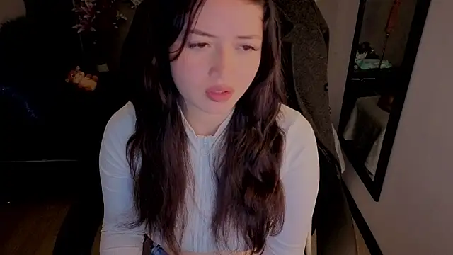 almma shy online show from October 2025 01:22:01 PM