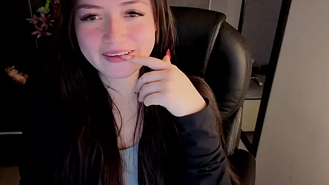 almma shy online show from October 2025 01:26:02 PM