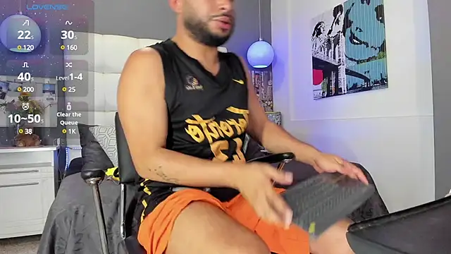 THIAGOXBIG online show from January 2025 12:38:01 AM
