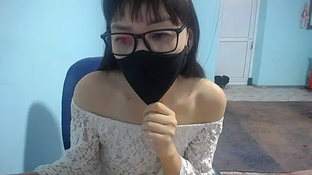 elllaaxx online show from February 2026 04:00:02 AM