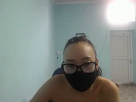 Snapshot of elllaaxx chatting on July 2026 03:54:02 AM elllaaxx online show from July 2026 03:54:02 AM