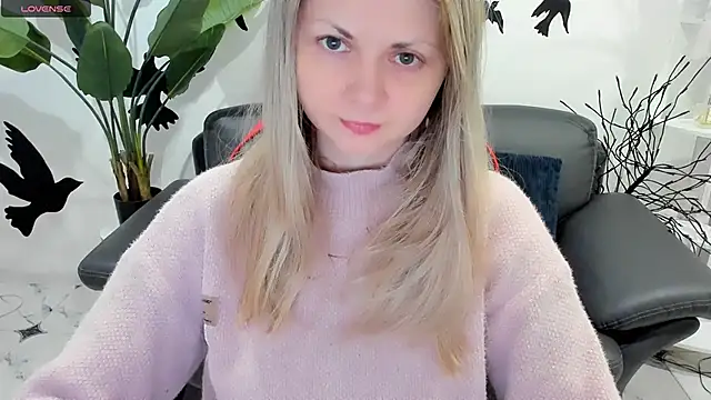 SmilingEmily  online show from January 2025 07:32:02 AM
