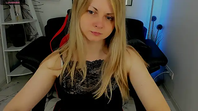 SmilingEmily  online show from March 2025 07:25:02 AM
