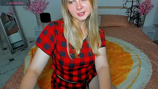 SmilingEmily  online show from September 2025 05:34:02 AM