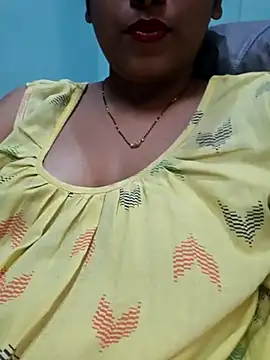 sexyindi couple online show from February 2025 06:09:02 AM