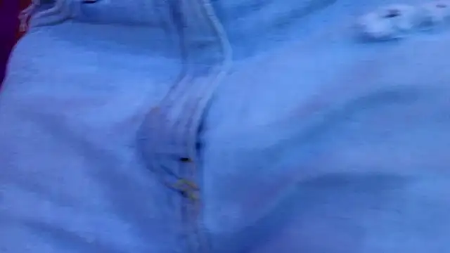 Julieta Russell online show from March 2026 12:01:01 PM