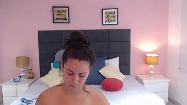 MadisonJenner online show from January 2025 02:59:02 PM