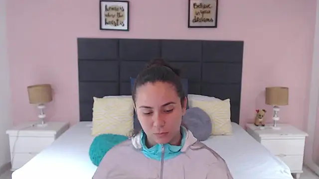 MadisonJenner online show from January 2025 12:06:01 PM