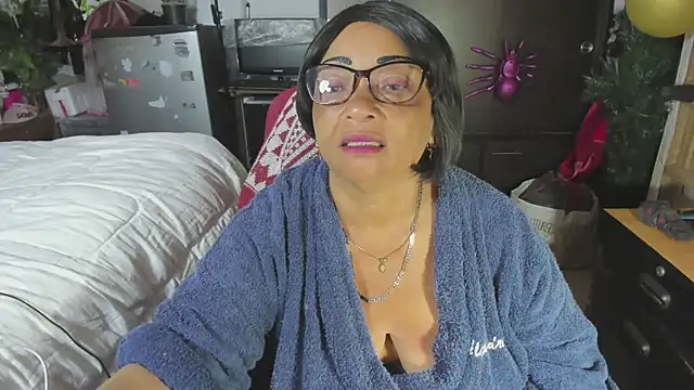 Mrs mommy  online show from November 2025 04:49:02 PM