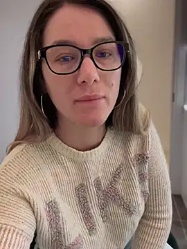 HotXMom online show from January 2025 04:26:01 AM