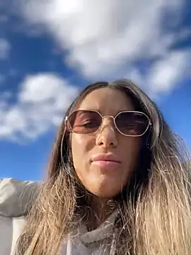 HotXMom online show from October 2025 11:55:01 AM