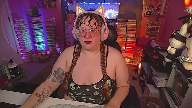 FatVeronica online show from July 2026 05:08:02 PM
