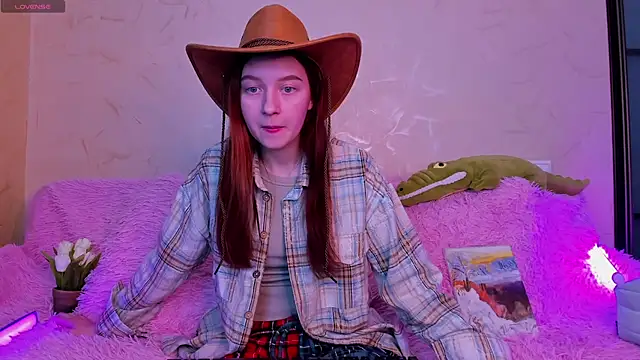 Ksuhesa online show from February 2025 10:17:02 AM