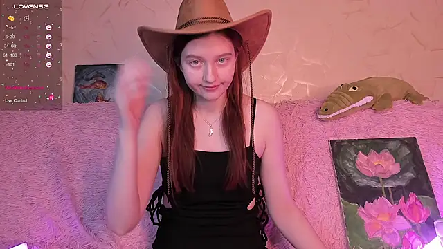 Ksuhesa online show from March 2025 01:20:01 PM