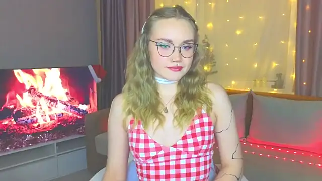 Aurora Golden1 online show from January 2025 04:23:02 PM