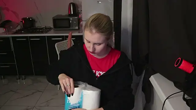 MertyXX online show from February 2026 10:11:01 PM