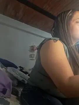  MaripossaSexy  online show from March 2026 05:38:01 PM