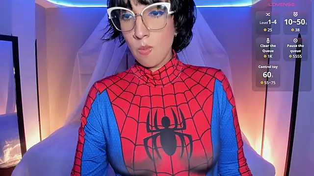 kristen kassi online show from October 2025 07:33:02 PM