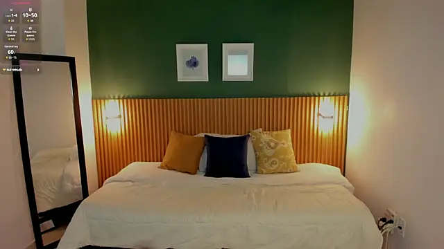 kristen kassi online show from April 2026 07:58:02 PM