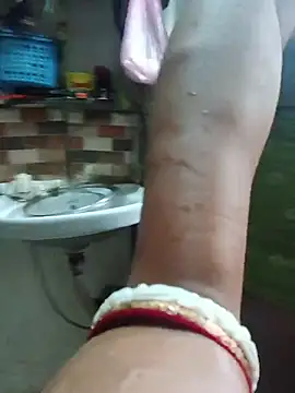 Ivy-09 online show from April 2026 08:00:02 AM